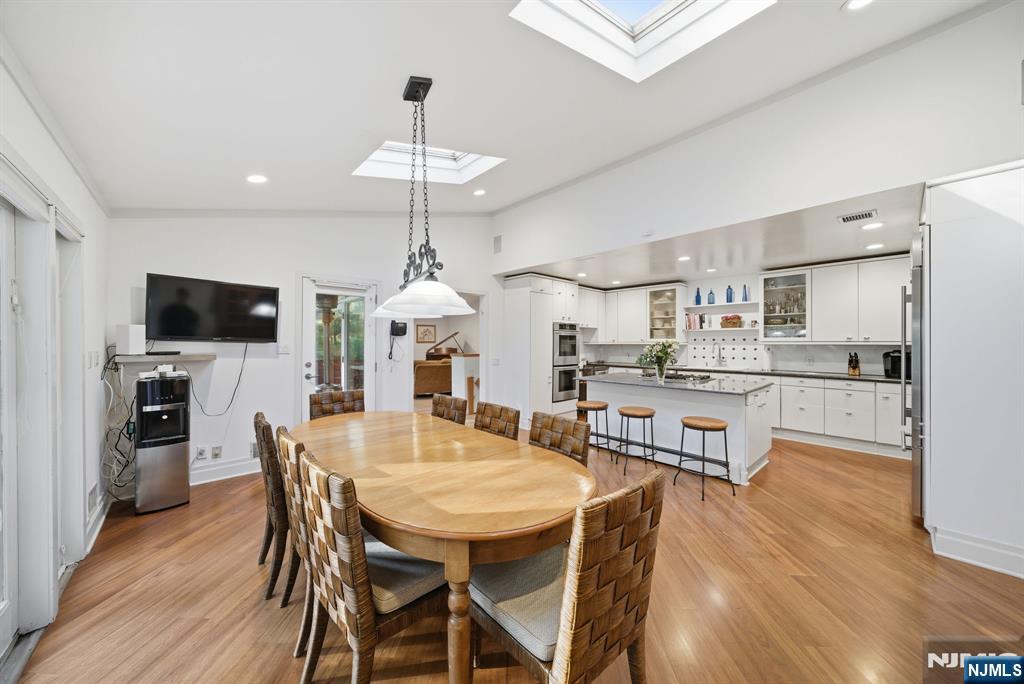 62 Venus Drive — photo 15