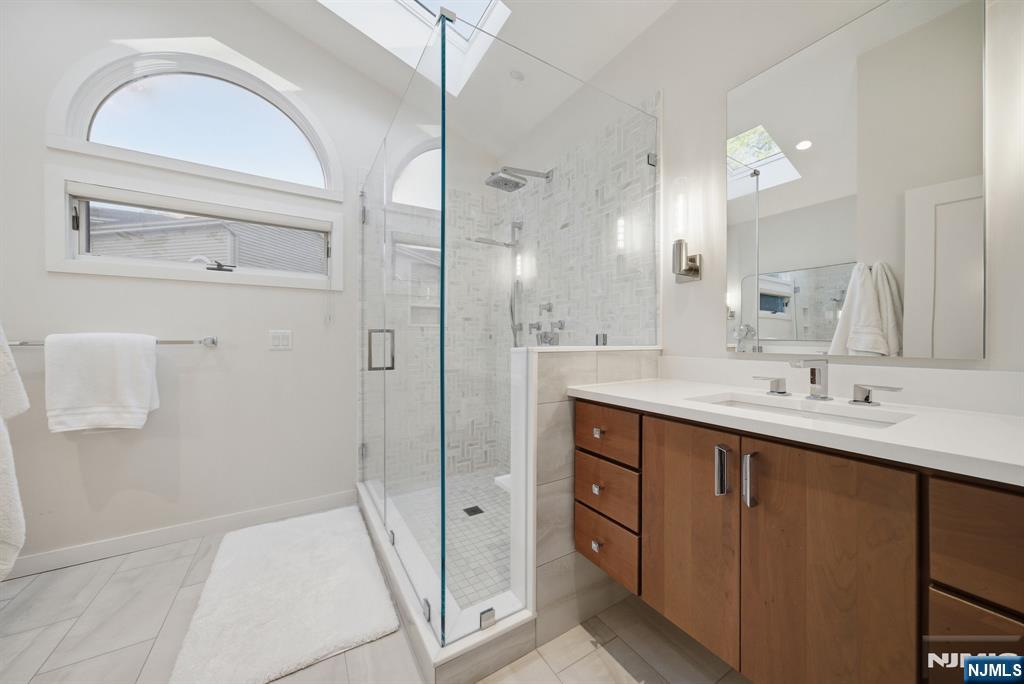 62 Venus Drive — photo 27
