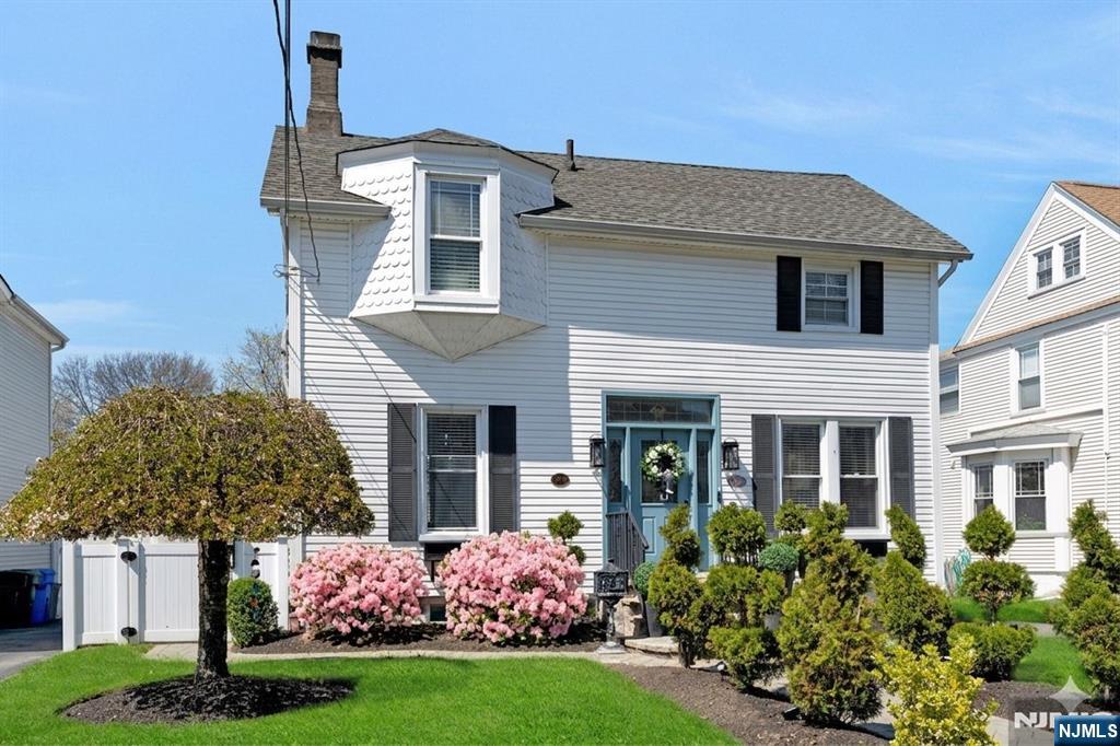 793 Iron Latch Road, Franklin Lakes, NJ, 07417