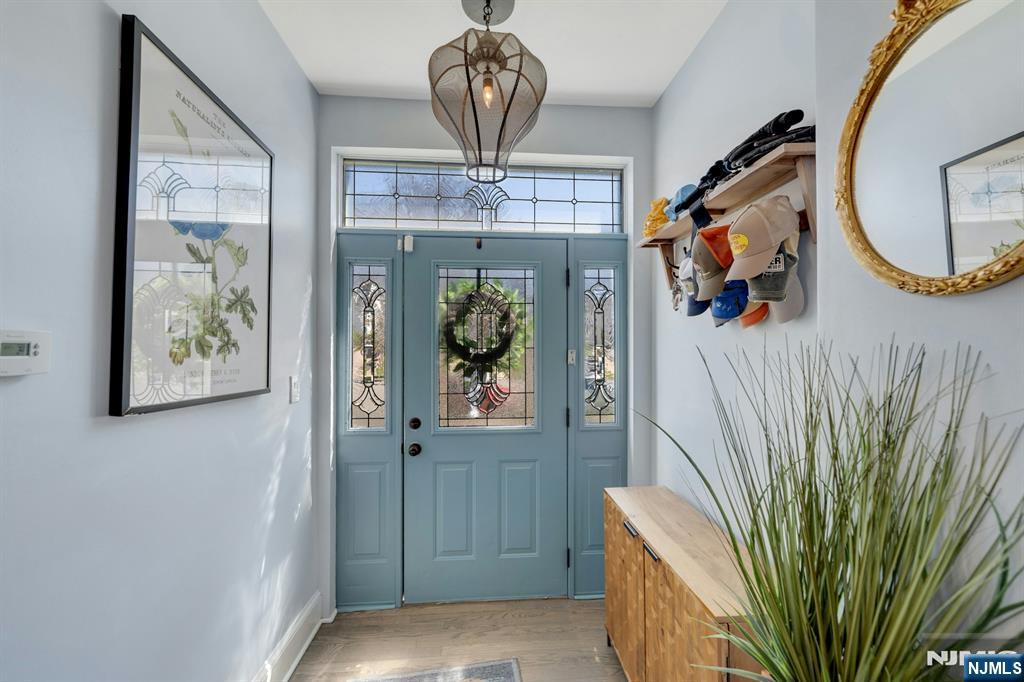 158 Carmita Avenue - Photo 3