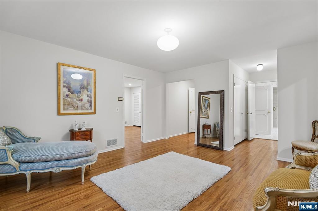 82 Brookside Terrace