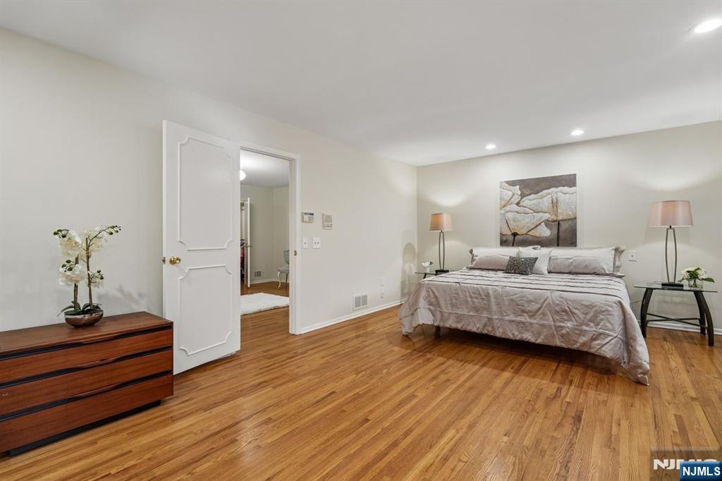 82 Brookside Terrace