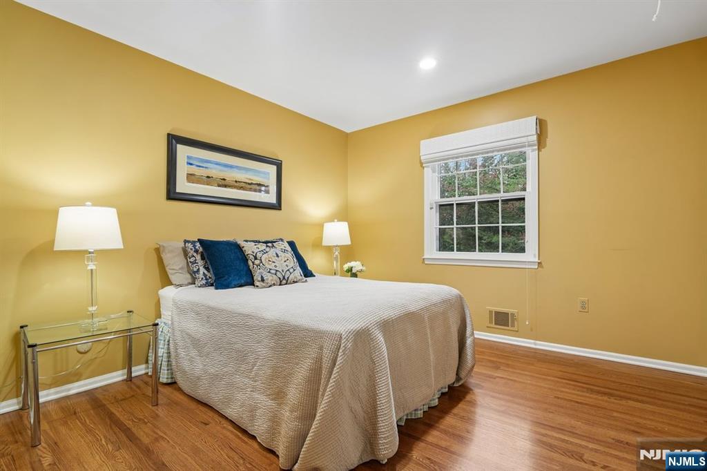 82 Brookside Terrace