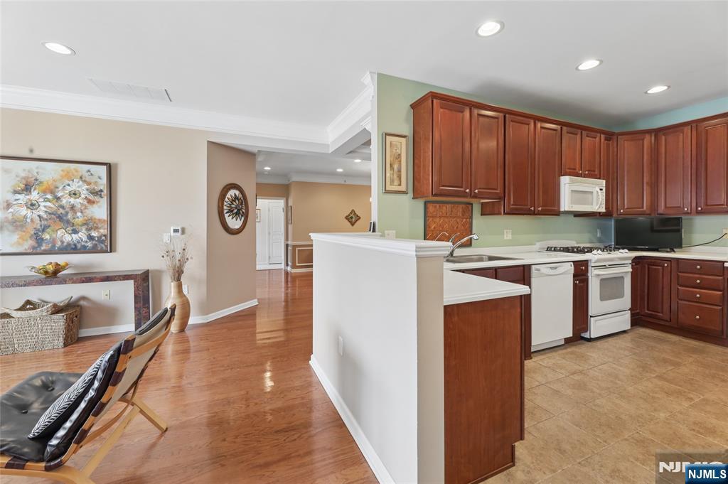 9402 Warrens Way #DEEDED GARAGE –