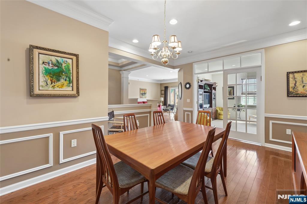 9402 Warrens Way #DEEDED GARAGE –