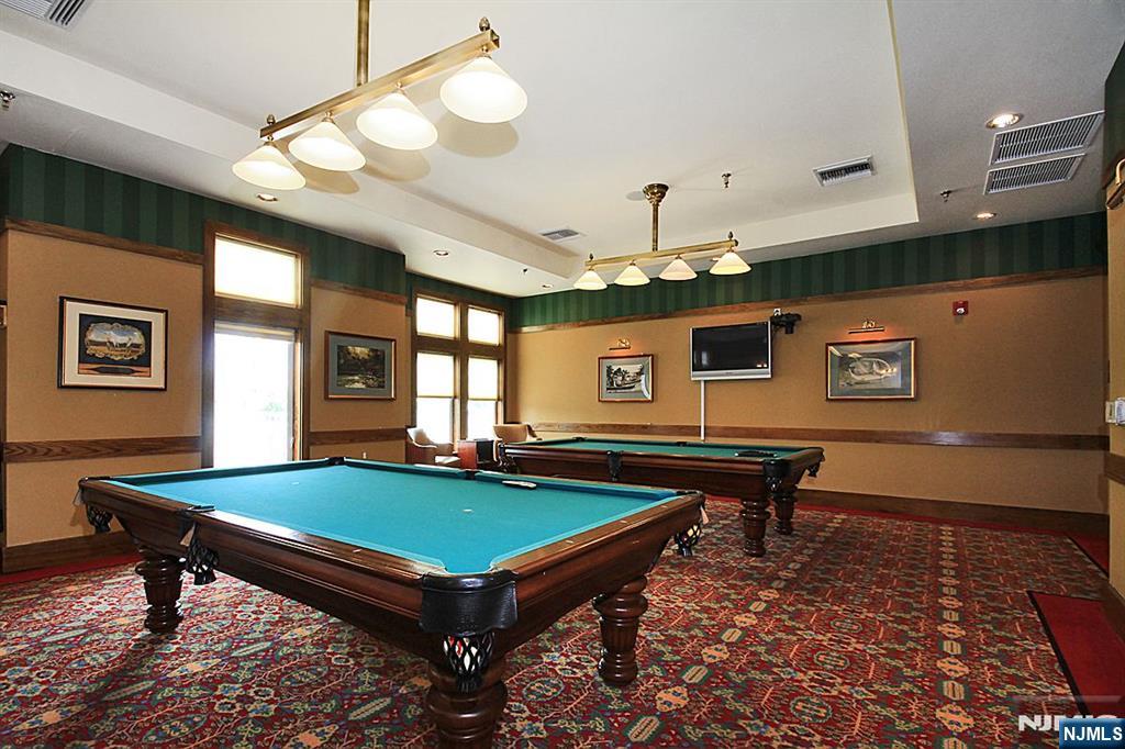 9402 Warrens Way #DEEDED GARAGE –