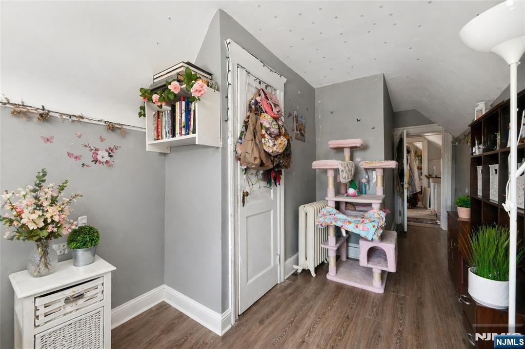 349 Undercliff Avenue