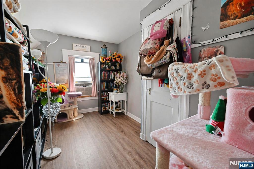 349 Undercliff Avenue