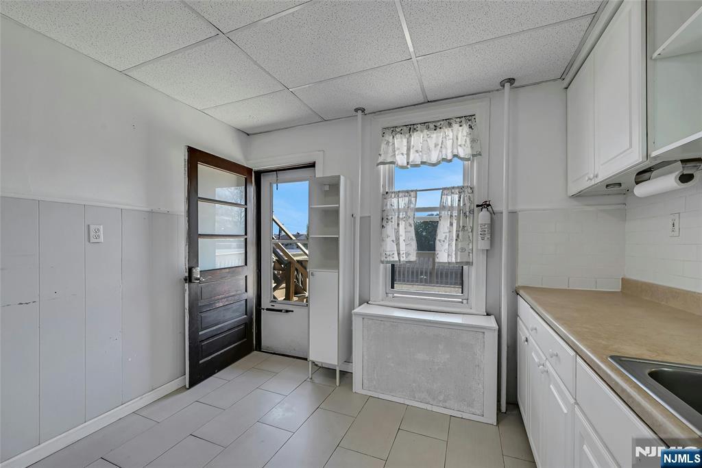 349 Undercliff Avenue