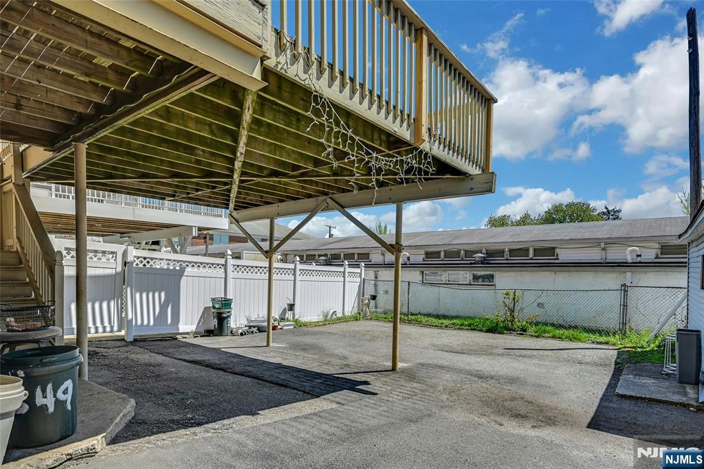 349 Undercliff Avenue