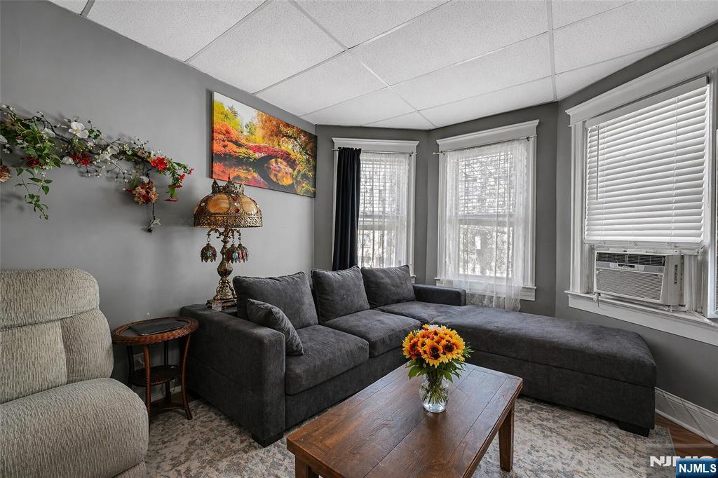 349 Undercliff Avenue