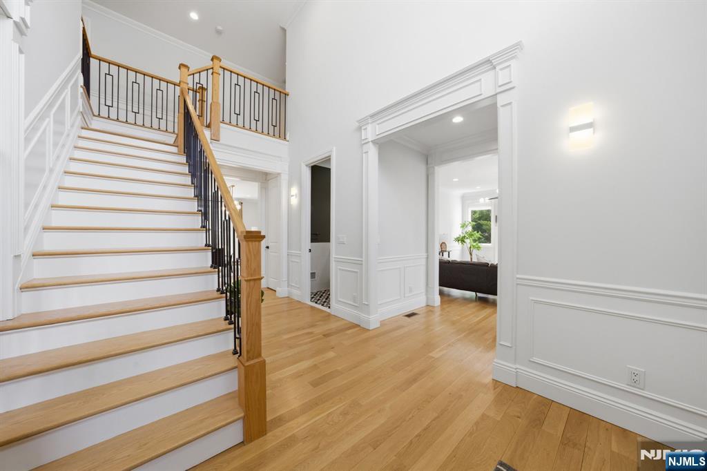 34 Dubois Avenue - Photo 4