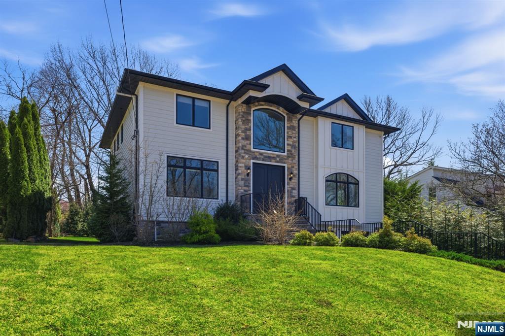 34 Dubois Avenue, Alpine, NJ, 07620