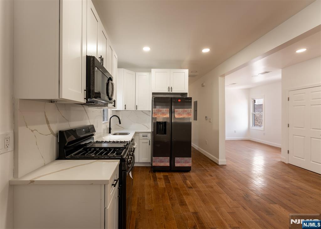 152 Washington Street - Photo 3