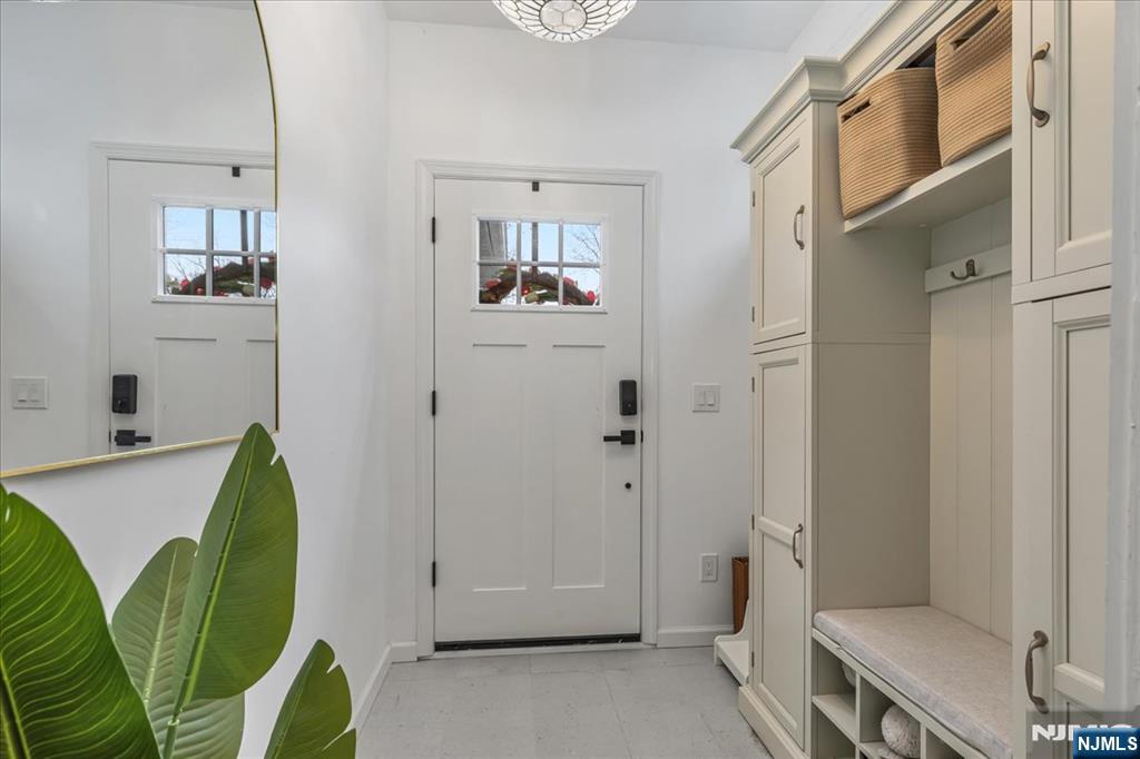 314 Carteret Terrace - Photo 2