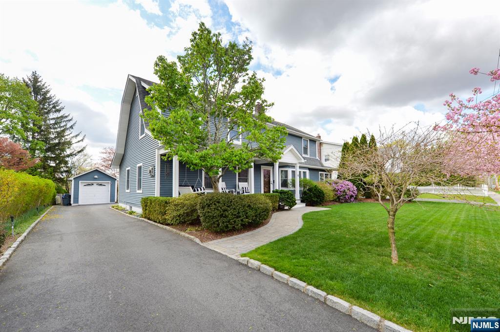 6 Long Avenue - Photo 3