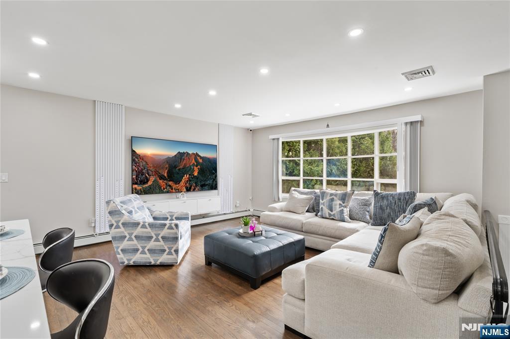 13 Hunters Lane - Photo 4