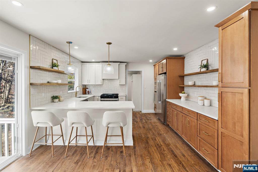 10 Robert Court — photo 4
