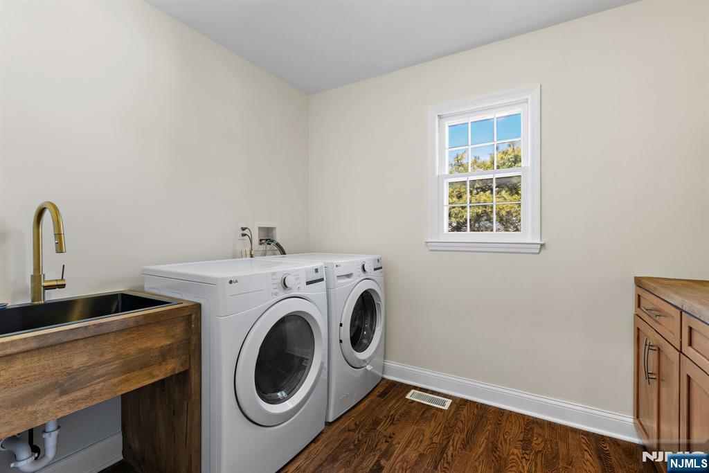 10 Robert Court — photo 10