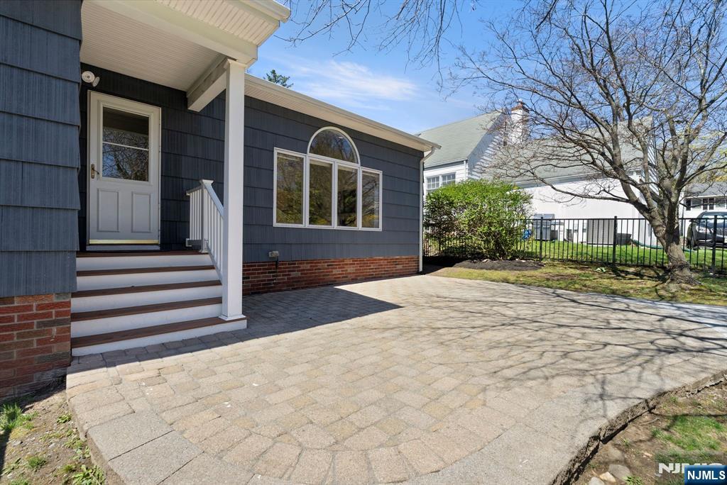 519 Summit Street, Ridgewood, NJ, 07450