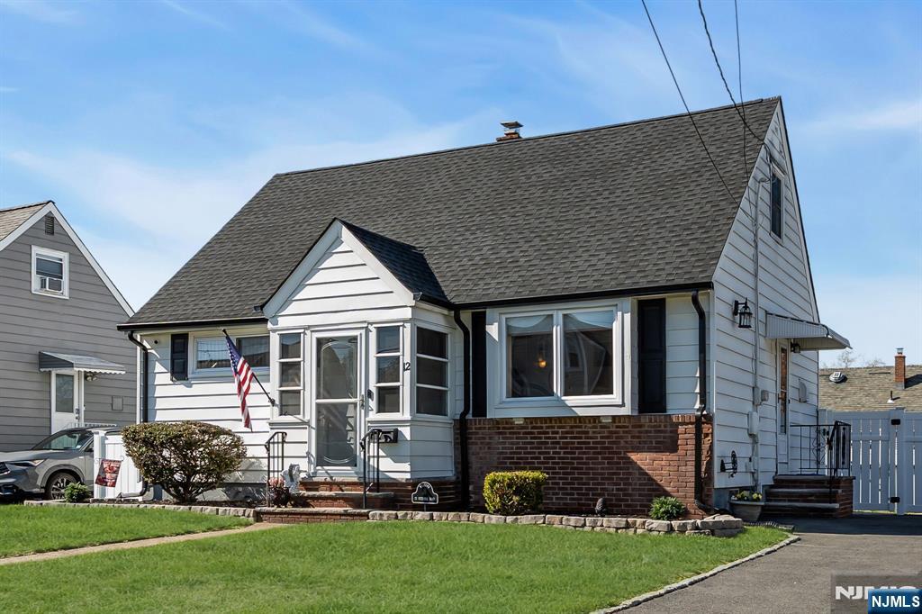 12 Overhill Road - Photo 2