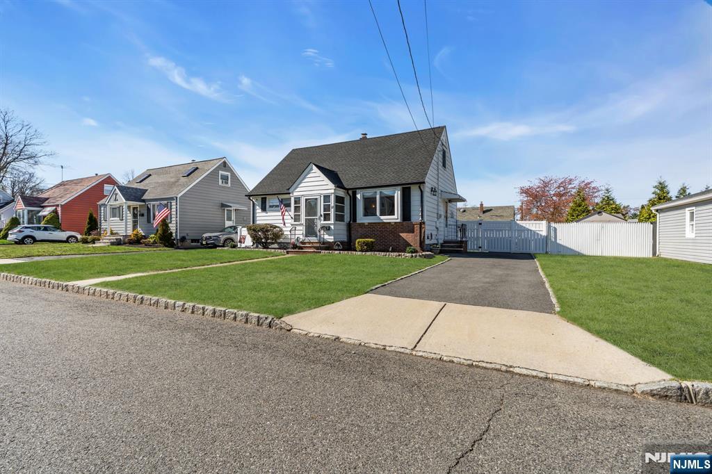 12 Overhill Road - Photo 4