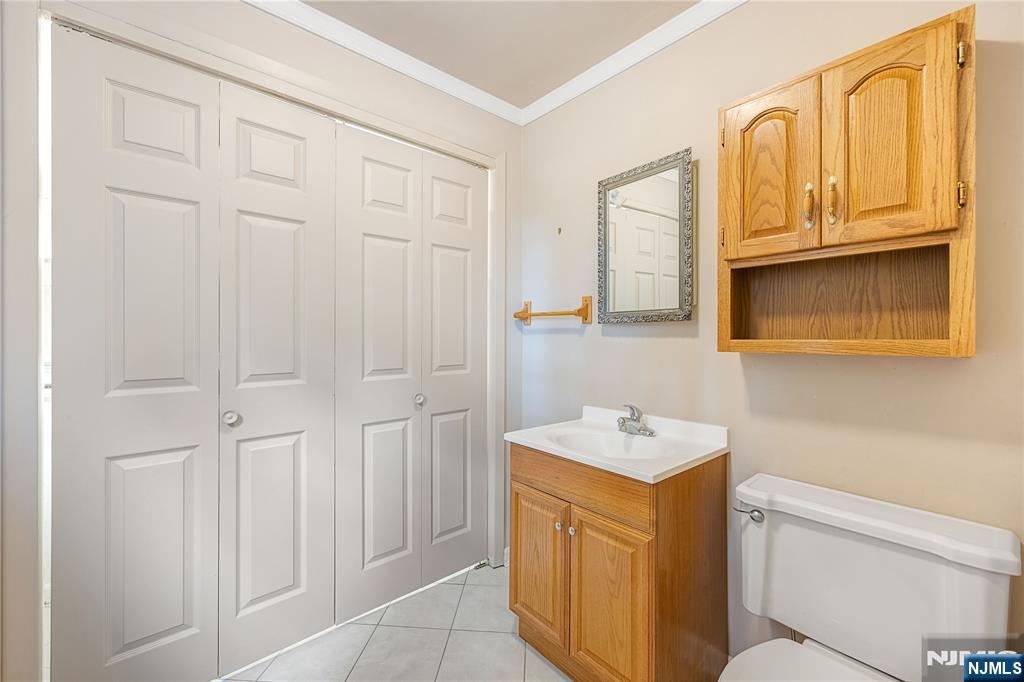18 Dogwood Court, Westwood, NJ 07675 Listing Photo  21
