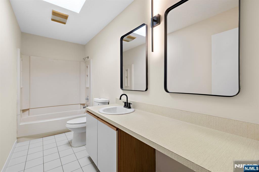 319 Gorge Road #6