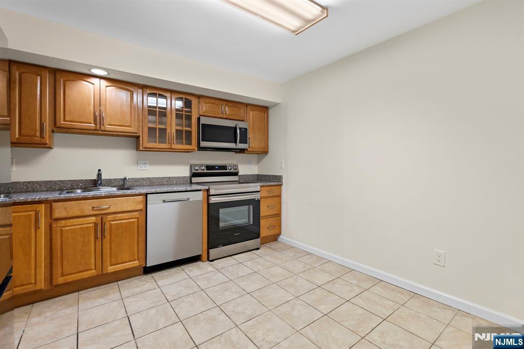 319 Gorge Road #6