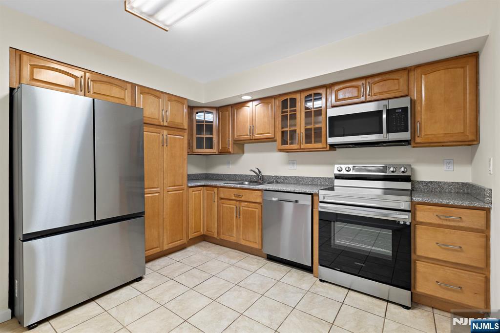319 Gorge Road #6