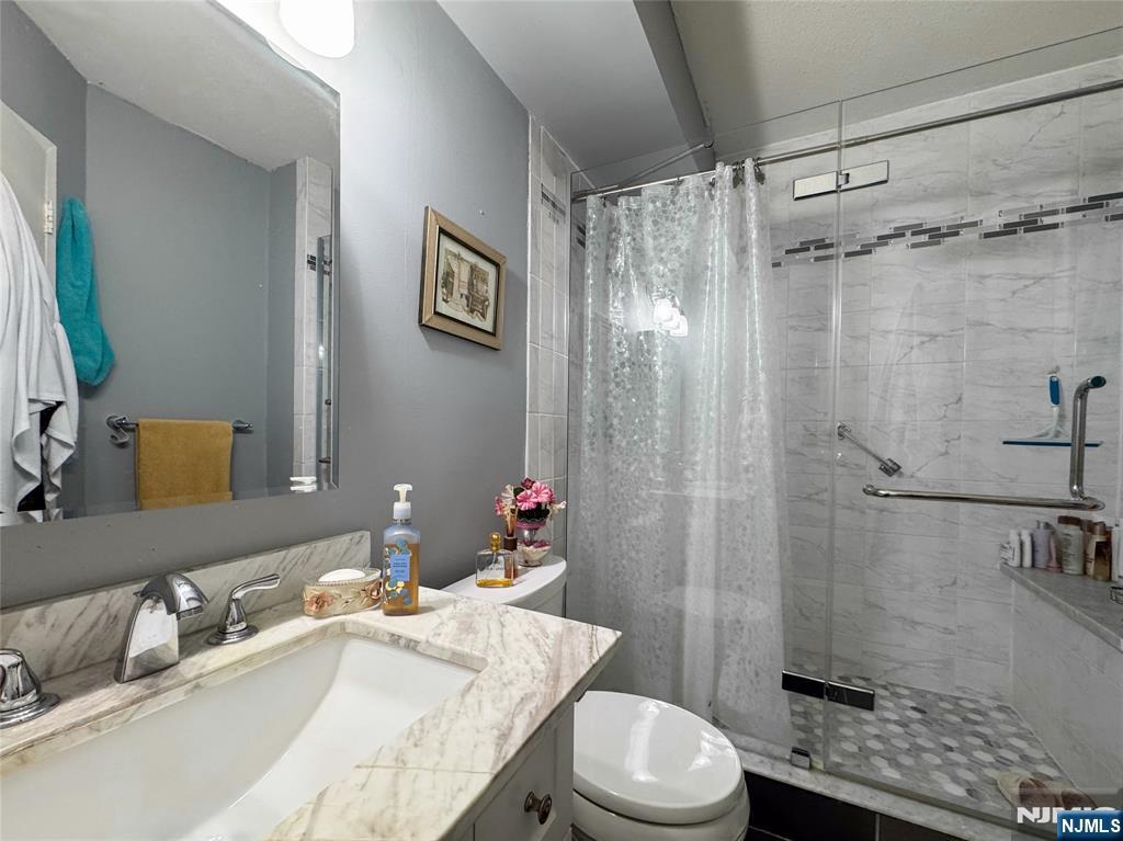 316 Prospect #11J