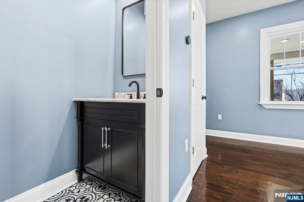 255 Garibaldi Avenue