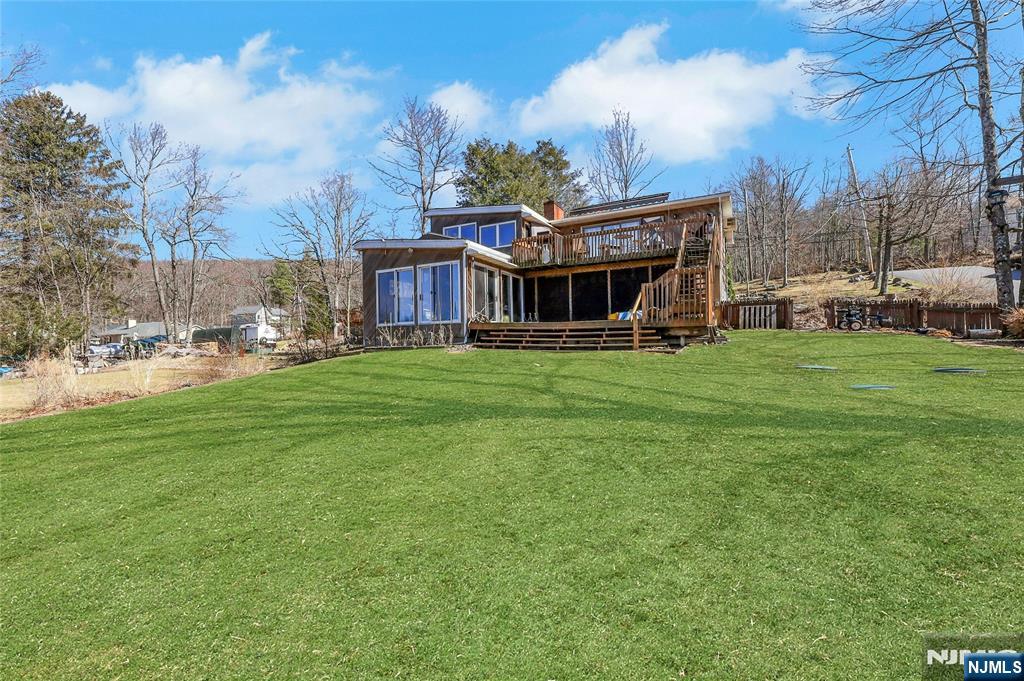 199 Lake Shore Drive - Photo 5