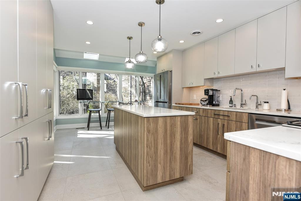 42 Bellgrove Drive, Mahwah, NJ, 07430