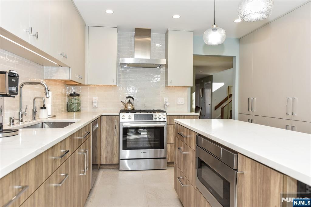 42 Bellgrove Drive, Mahwah, NJ, 07430