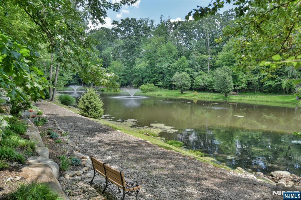 42 Bellgrove Drive, Mahwah, NJ, 07430