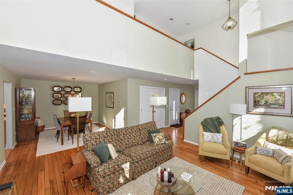 42 Bellgrove Drive, Mahwah, NJ, 07430