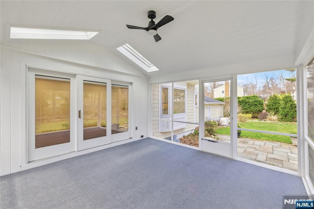 710 Tulip Place