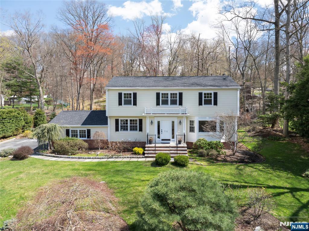 710 Tulip Place