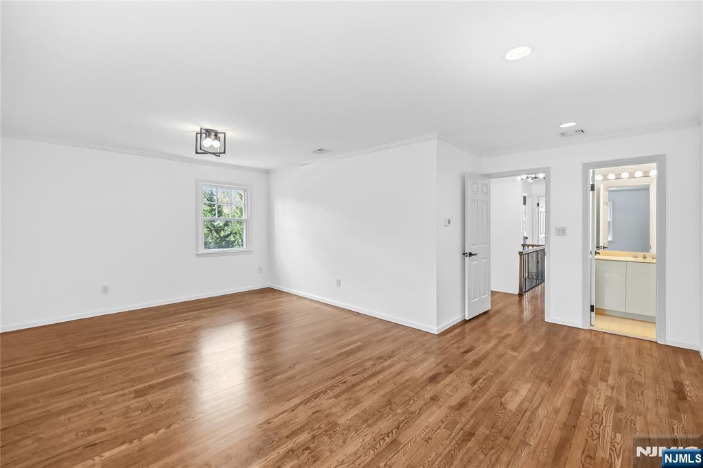 710 Tulip Place
