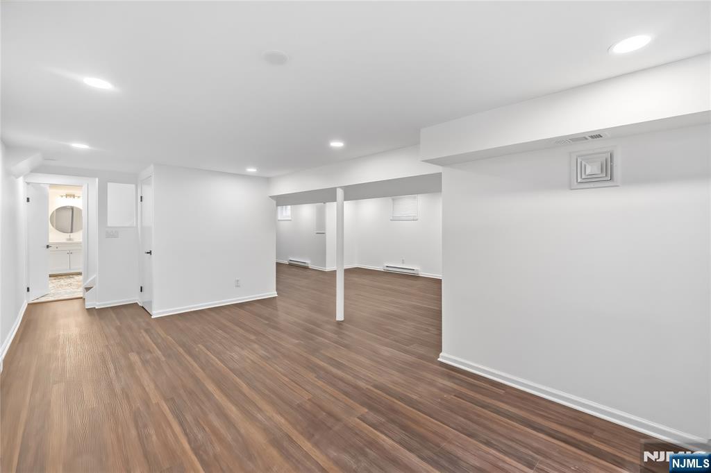 710 Tulip Place
