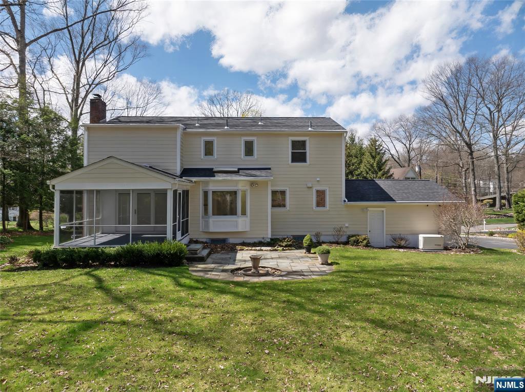 710 Tulip Place