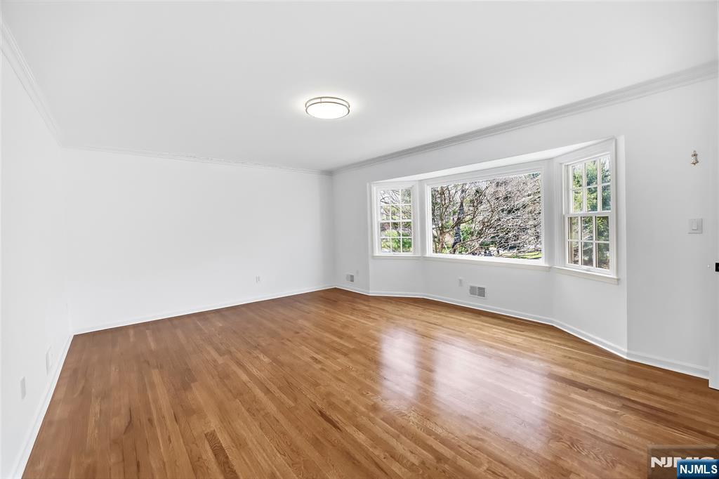 710 Tulip Place