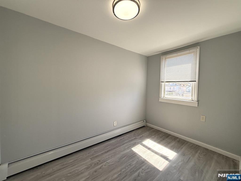 30 Searing Avenue 2 - Photo 4