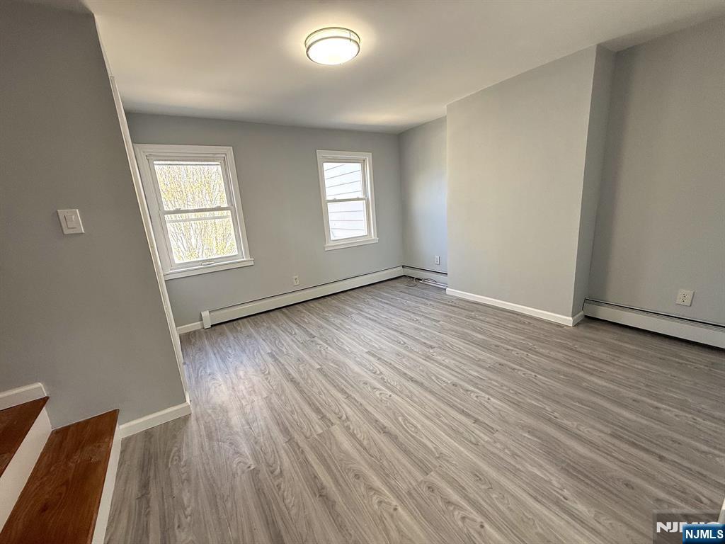 30 Searing Avenue 2 - Photo 5