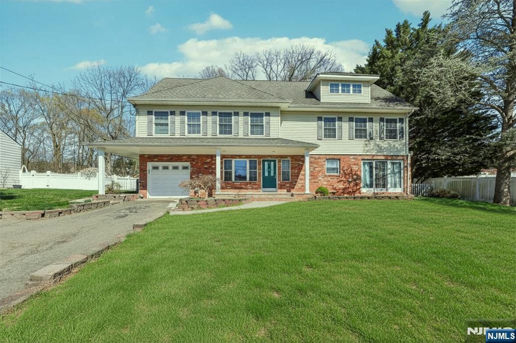 38 Passaic Avenue - Photo 1