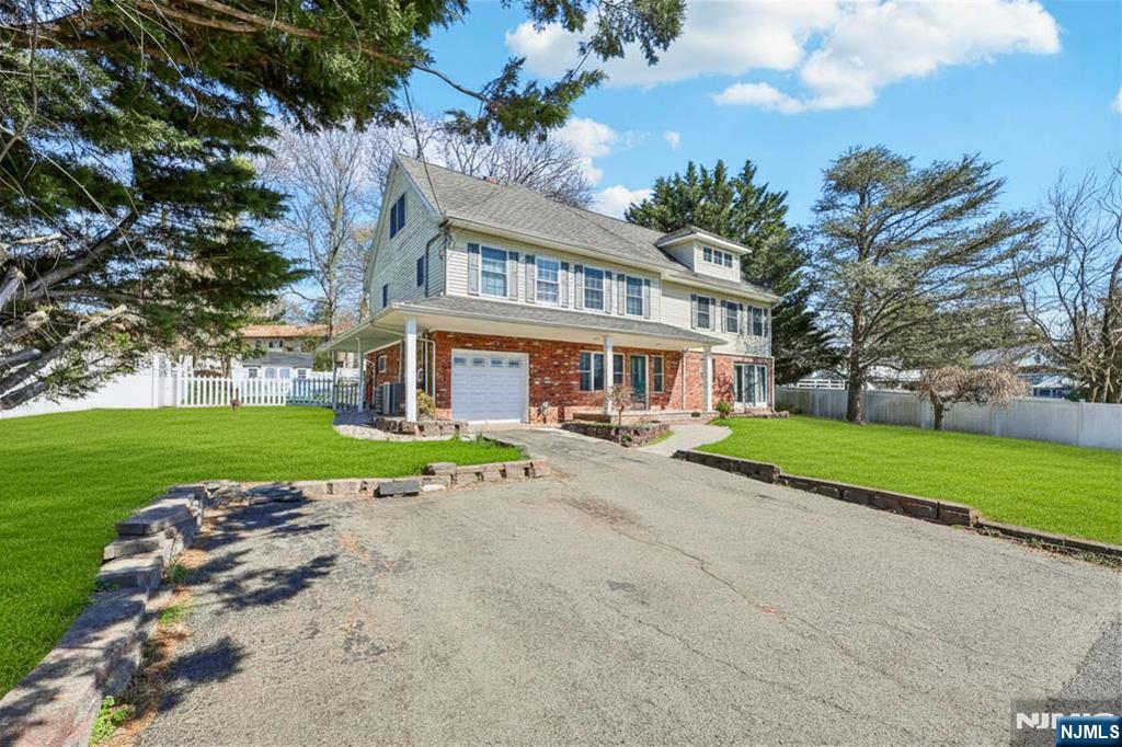 38 Passaic Avenue - Photo 2