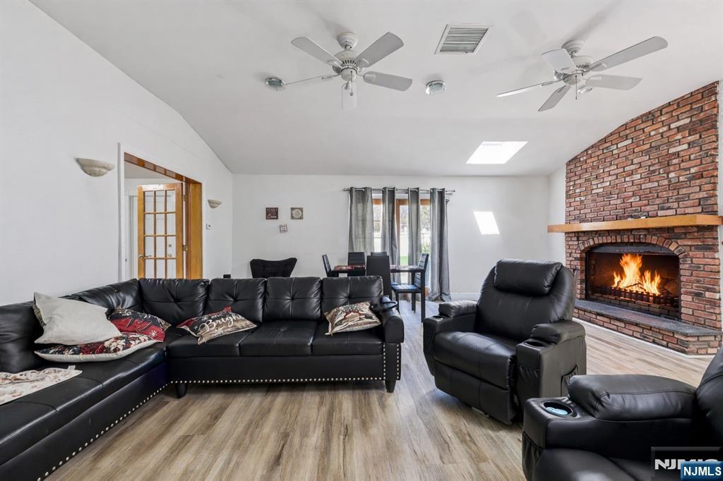 38 Passaic Avenue - Photo 3