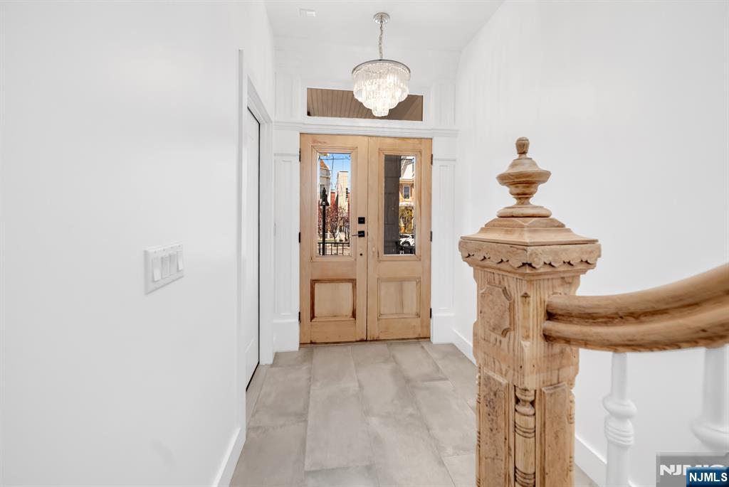 2602 Palisade Avenue - Photo 5