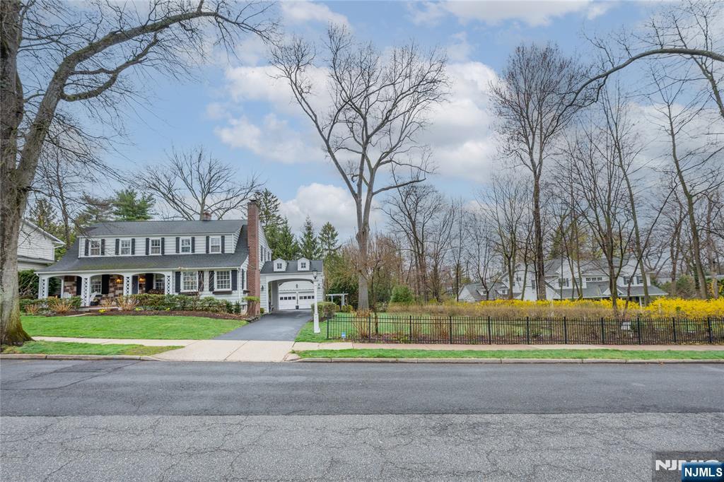 139 Glenwood, Ridgewood, NJ, 07450